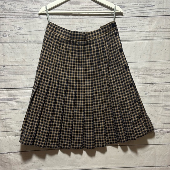 Windsmoor woolblend pleated skirt - Picture 1 of 5